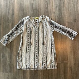 Roller Rabbit Monochrome Striped Tunic, Size Medium